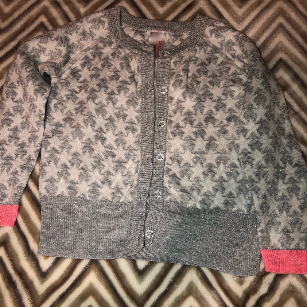 Girl’s sweater